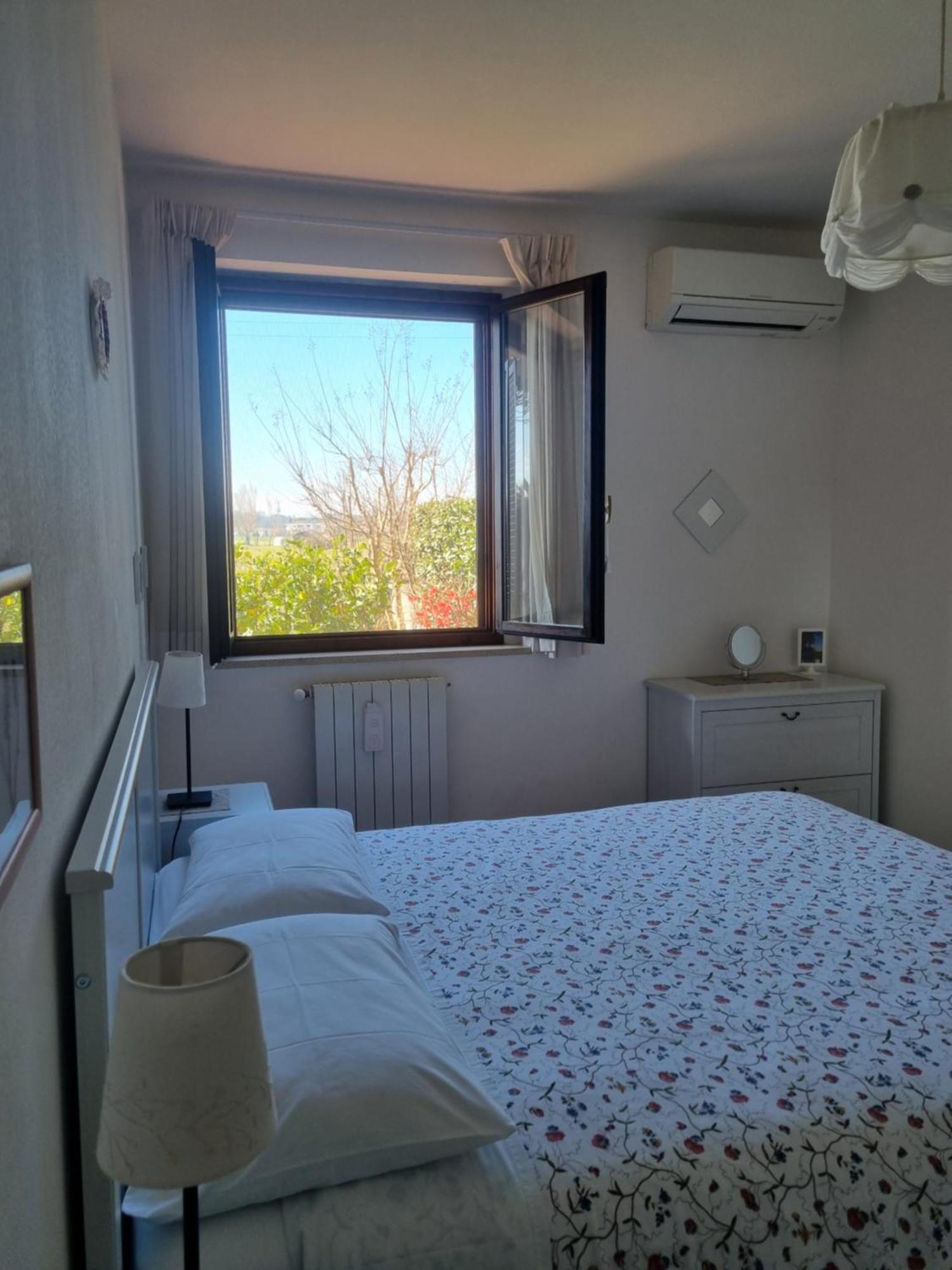 Bed And Breakfast Catherina Ponsacco Extérieur photo