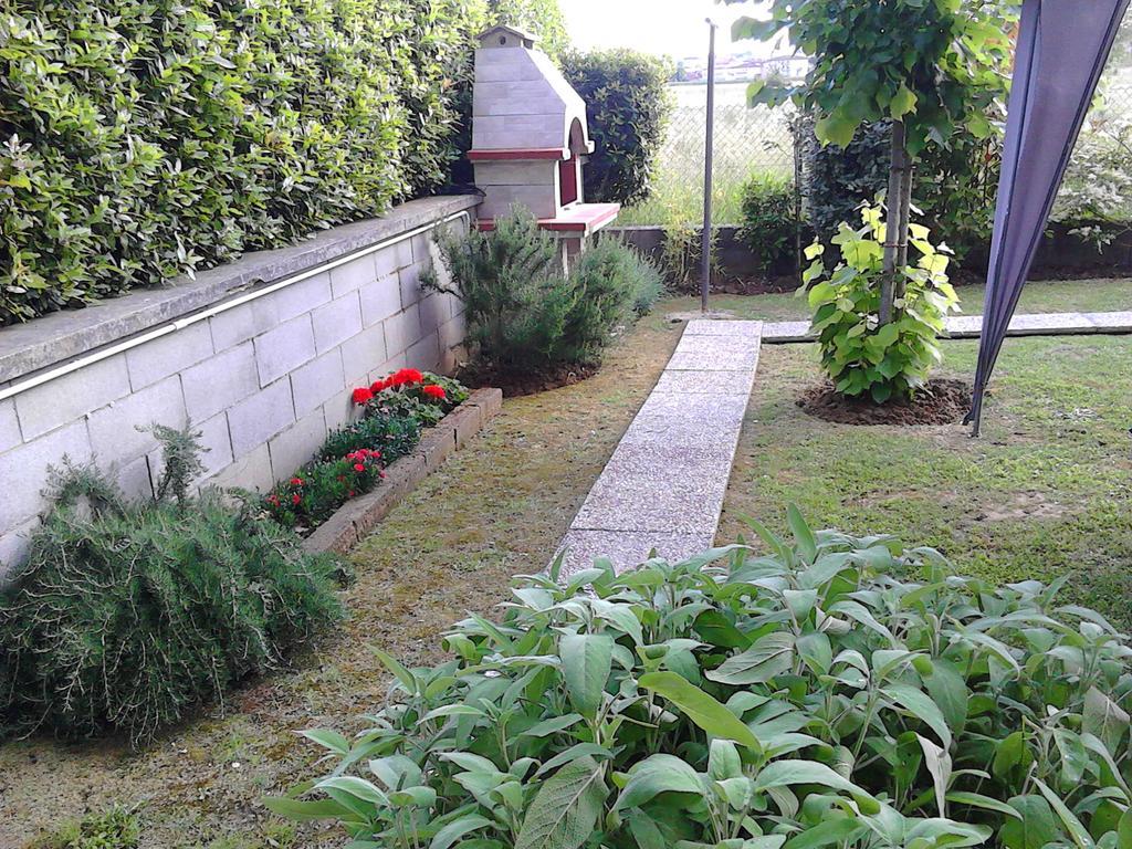 Bed And Breakfast Catherina Ponsacco Extérieur photo