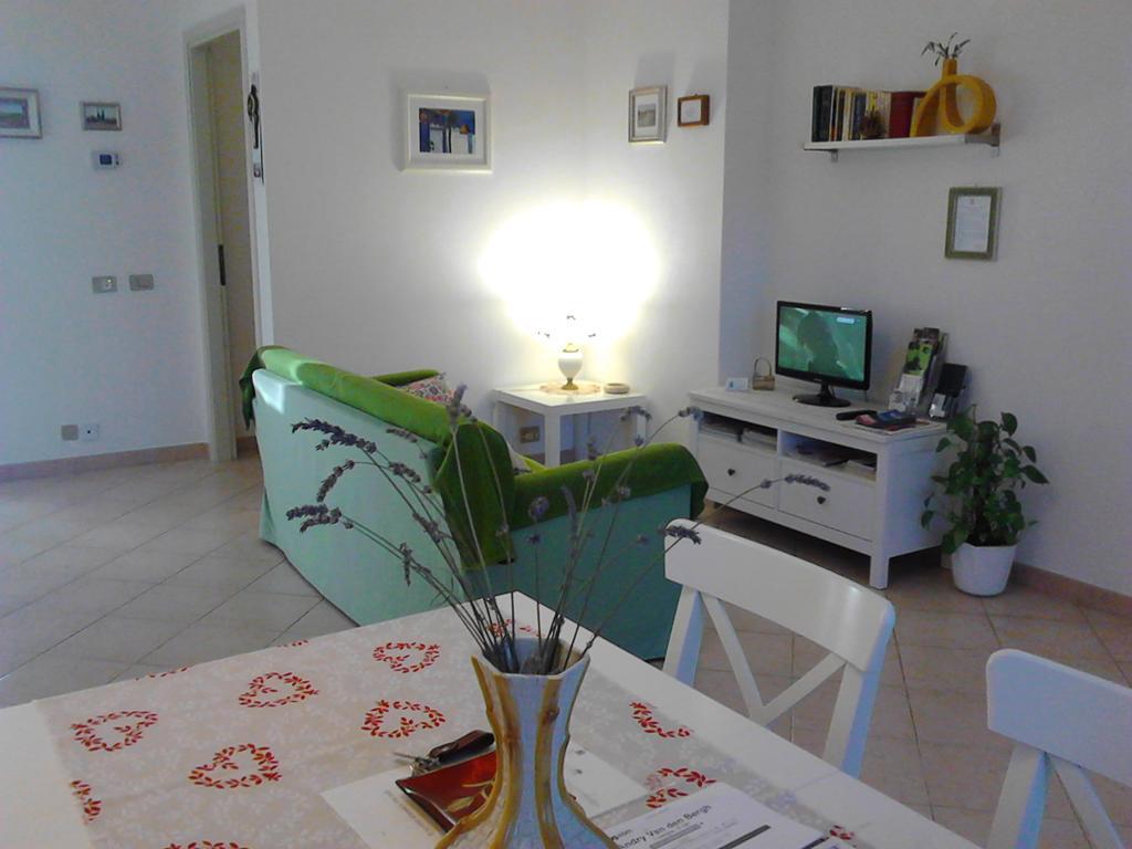 Bed And Breakfast Catherina Ponsacco Extérieur photo
