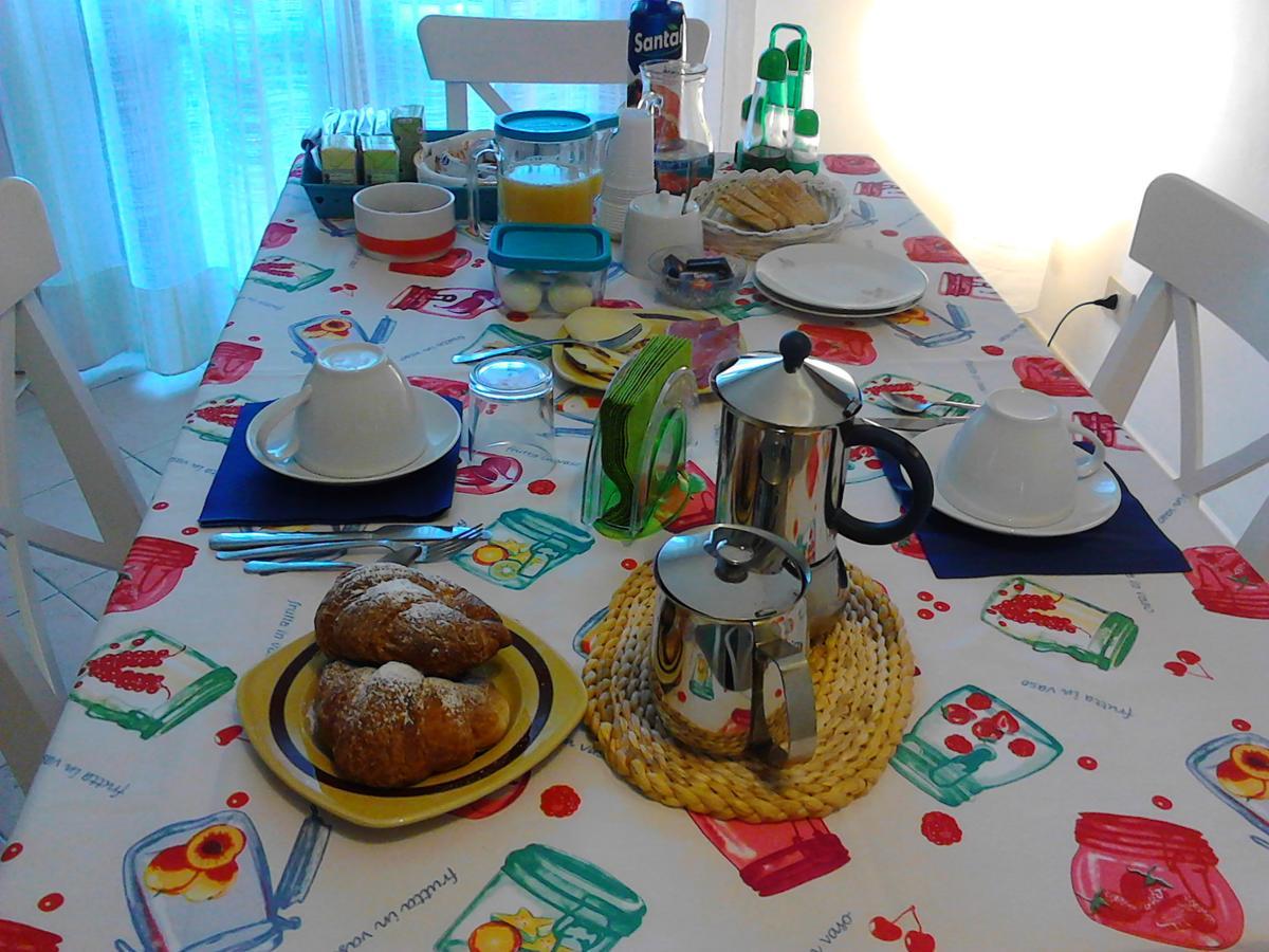 Bed And Breakfast Catherina Ponsacco Extérieur photo
