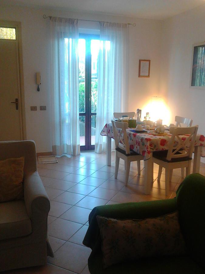 Bed And Breakfast Catherina Ponsacco Extérieur photo